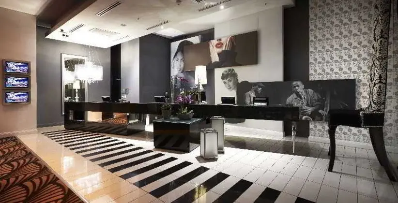 Protea Hotel Fire & Ice Johannesburg Melrose Arch - Lobi