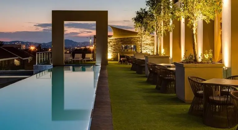 Protea Hotel Fire & Ice! Pretoria Menlyn - Havuz