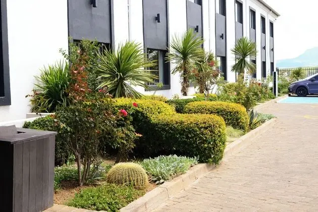 Protea Hotel Harrismith Montrose - Dış Mekan