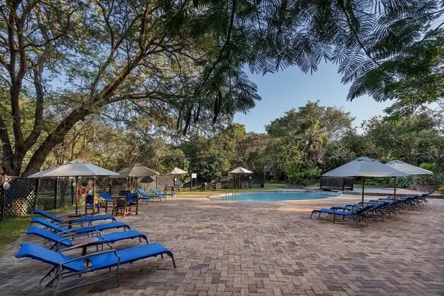 Protea Hotel Lusaka Safari Lodge - Havuz