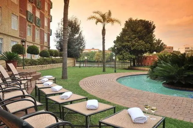 Protea Hotel Pretoria Centurion - Havuz