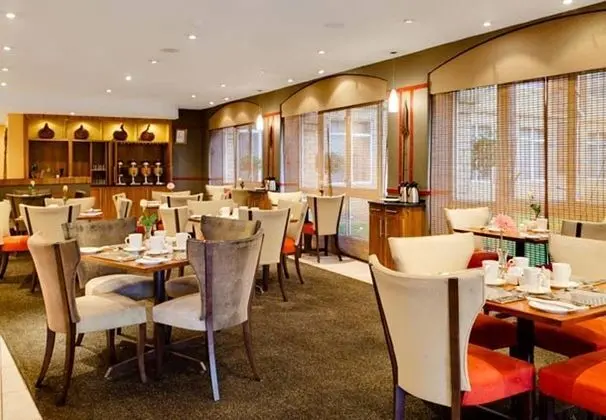 Protea Hotel Pretoria Centurion - Yeme / İçme