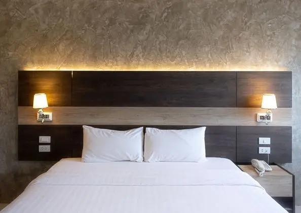 THE PROUD EXCLUSIVE HOTEL