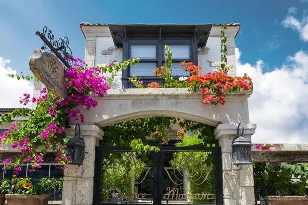 Provence Mansion Alaçatı