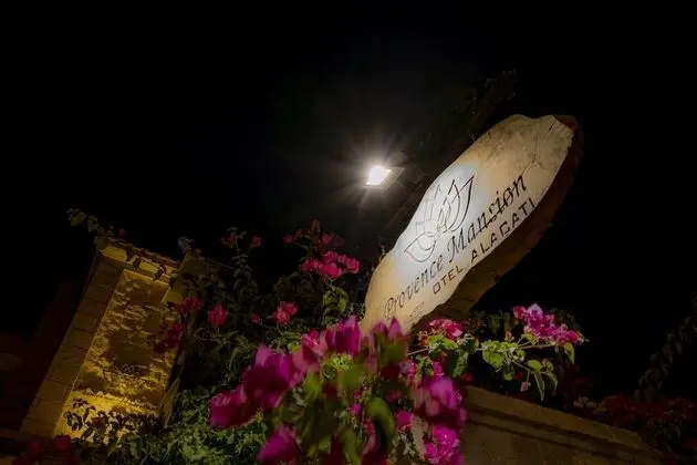 Provence Mansion Alaçatı - Dış Mekan