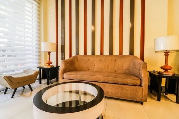PRS One PalmTree Villas - Lobi