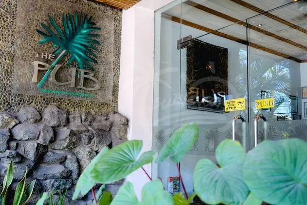 The Pub Hotel - Dış Mekan
