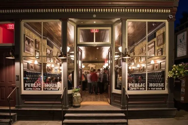 Public House Lofts - Dış Mekan