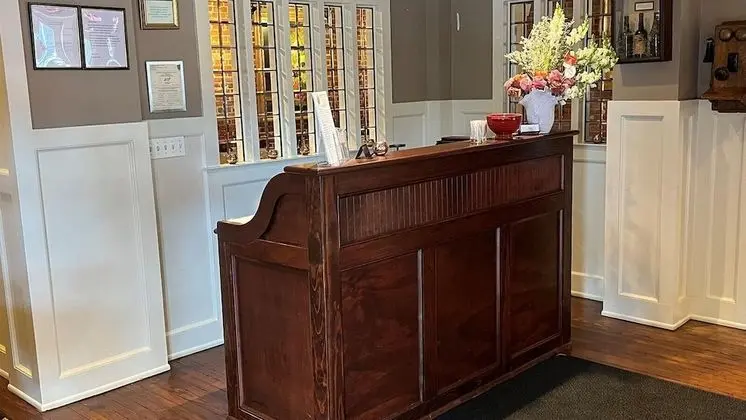 Publick House Hotel Inc.