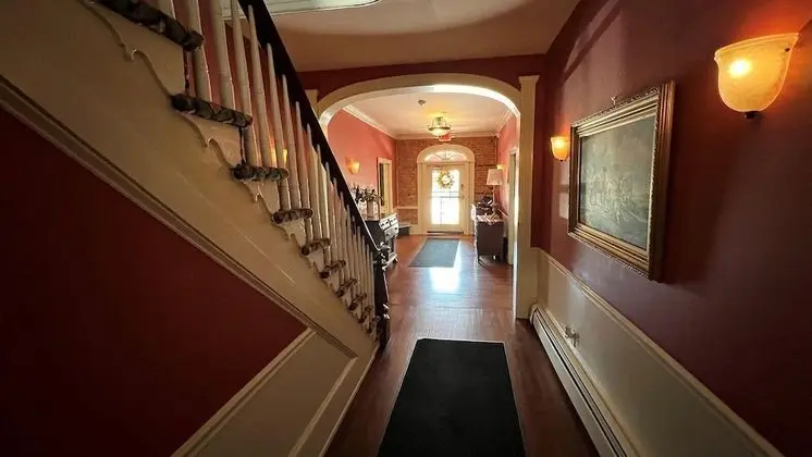 Publick House Hotel Inc. - Lobi