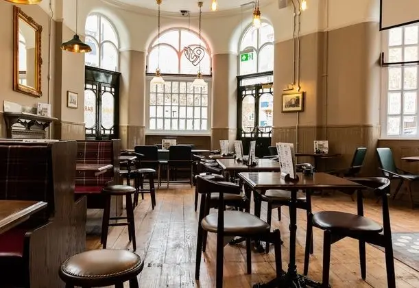 PubLove The White Ferry, Victoria - Hostel - Lobi