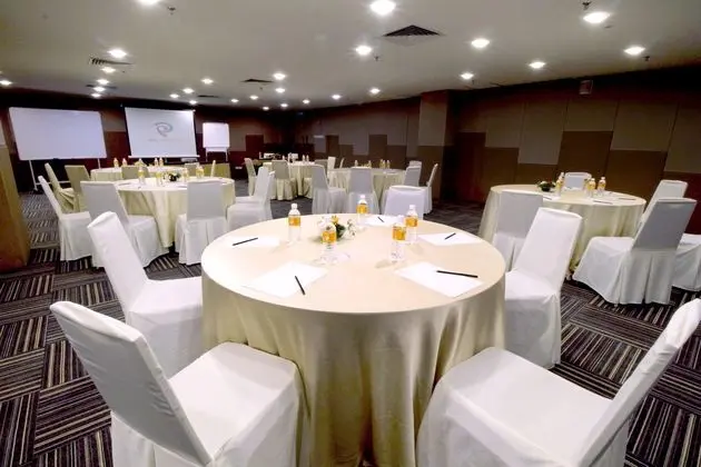 Pudu Plaza - İş / Konferans