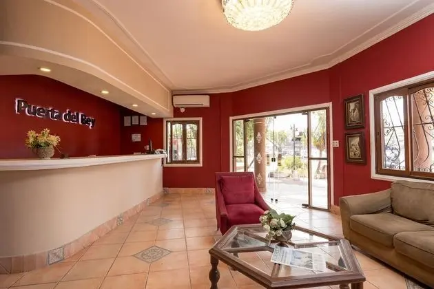 Hotel Puerta del Rey - Lobi