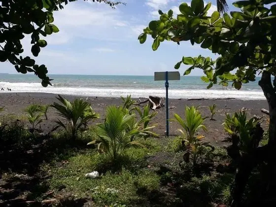Puerto Viejo Ancora Blu Hostel - Plaj