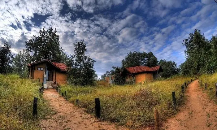 Pugdundee Safaris - Kanha Earth Lodge - Dış Mekan