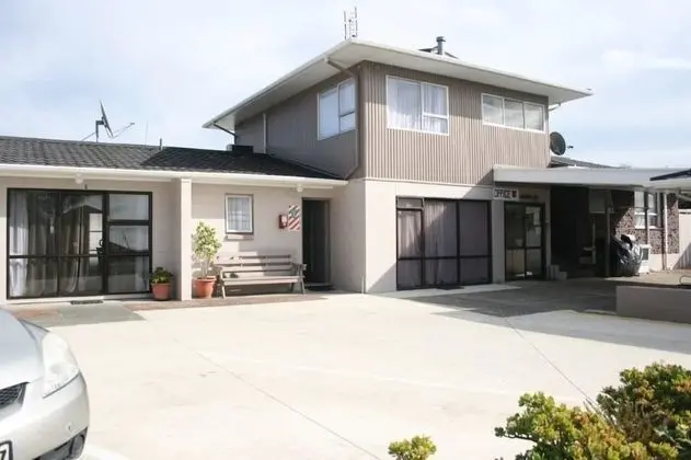 Pukekohe Motel - Dış Mekan