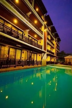 Puktien Cabana Beach Resort and Residence - Havuz