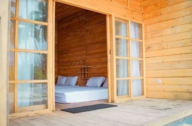 Pulau Mahitam Resort & Cottage By Hotelku - Oda Manzaraları