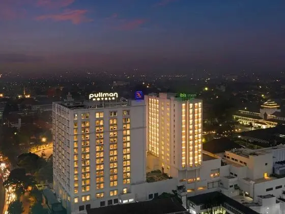 Pullman Bandung Grand Central - Dış Mekan