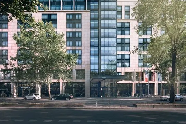 Pullman Berlin Schweizerhof - Dış Mekan