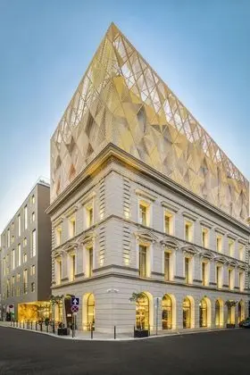 Pullman Budapest