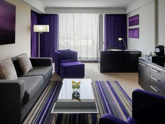Pullman Dubai Creek City Centre - Oda