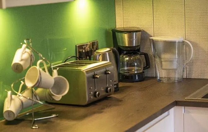 Pullman House Serviced Apartments - Genel