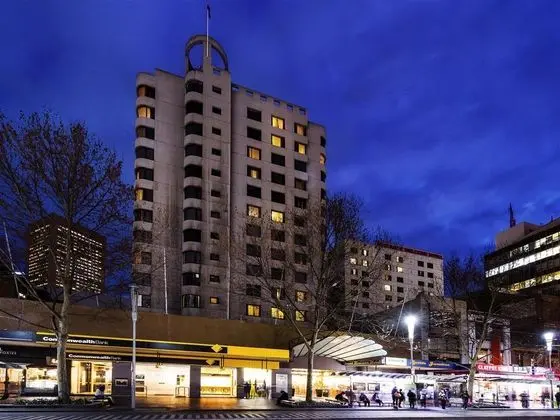 Pullman Melbourne on Swanston