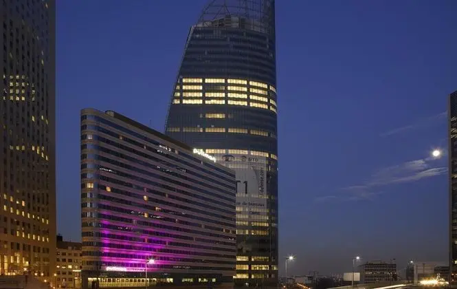 Pullman Paris La Défense - Genel