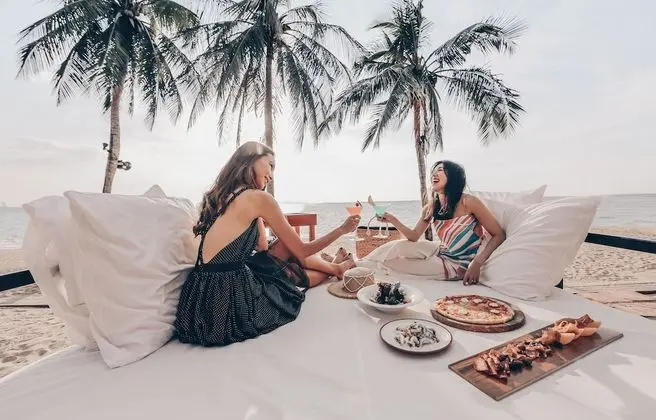 Pullman Pattaya Hotel G - Plaj
