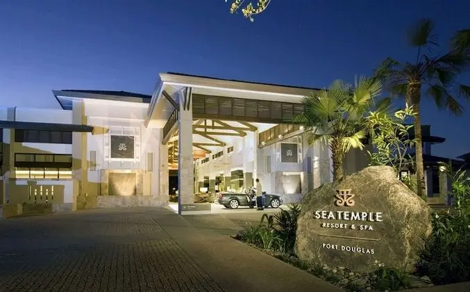 Pullman Port Douglas Sea Temple Resort and Spa - Dış Mekan