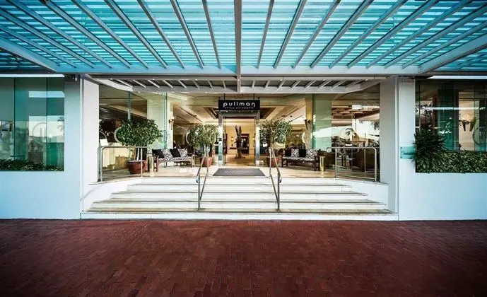Pullman Reef Hotel Casino