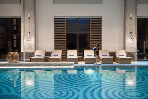 Pullman Yueyang Hotel - Havuz