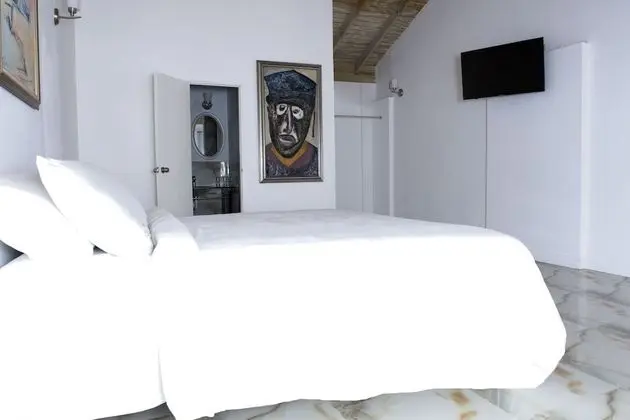 Pulse Suites at Villa Ronai - Öne Çıkan Resim