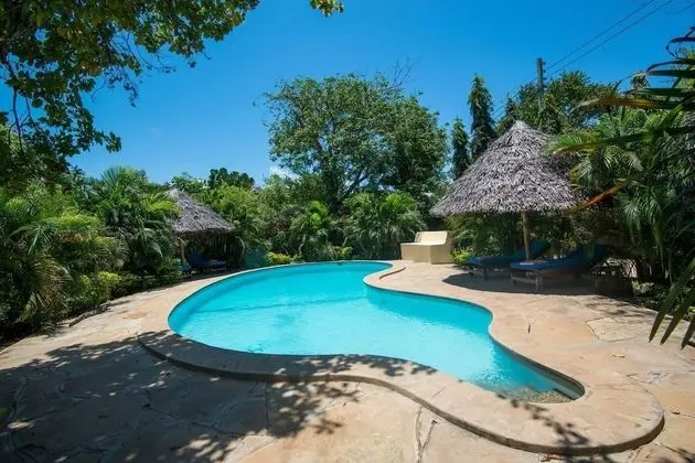 Villa Pundamilia, Private Pool, Free Wifi, Secure - Havuz