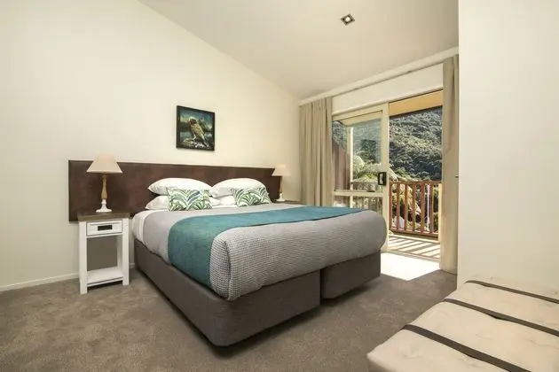 Punga Cove Resort - Oda