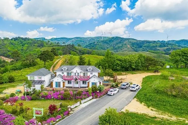 Pungcha & Herb Pension