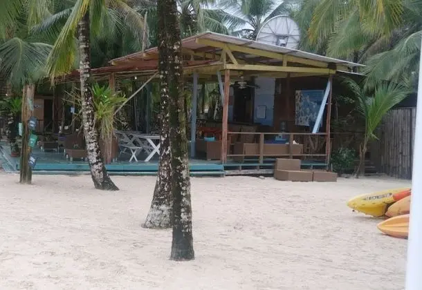 Punta Caracol Acqua Lodge - İç Mekan