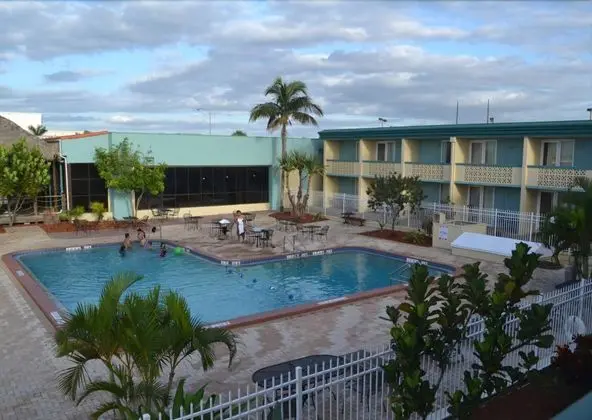 Punta Gorda Waterfront Hotel and Suites