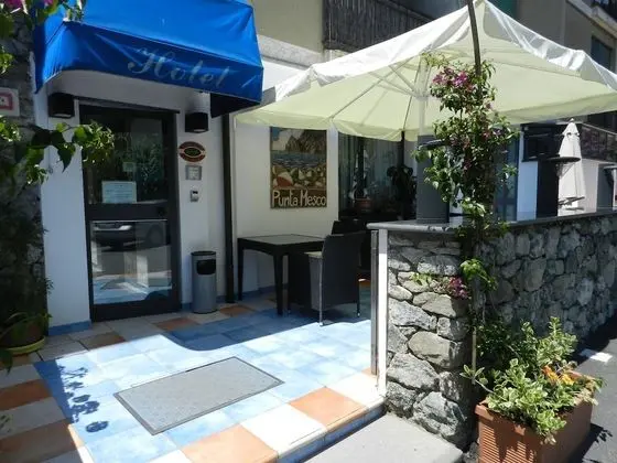 Hotel Punta Mesco - Dış Mekan