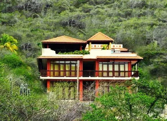 Punta West Bed & Breakfast - Dış Mekan