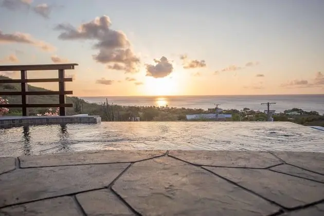 Punta West Bed & Breakfast - Havuz
