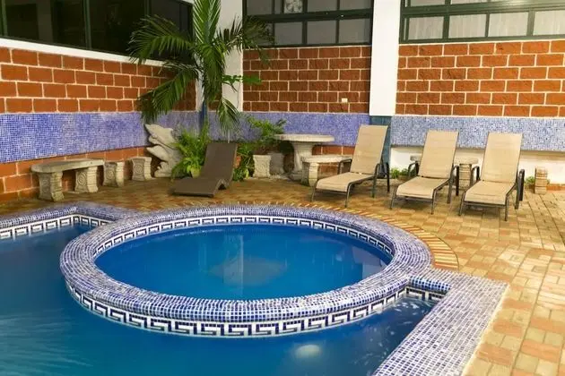 Hotel Puntarenas Beach - Havuz