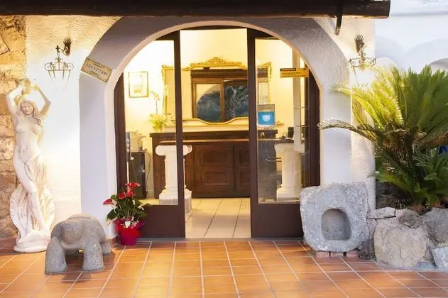 Hotel Punto Azzurro - Dış Mekan