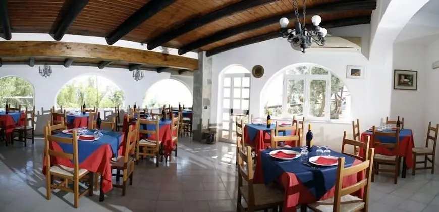 Hotel Punto Azzurro - Yerinde Yemek