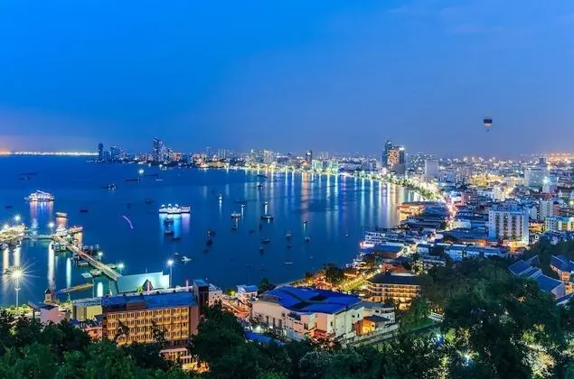 Punyapha Place Pattaya Beach