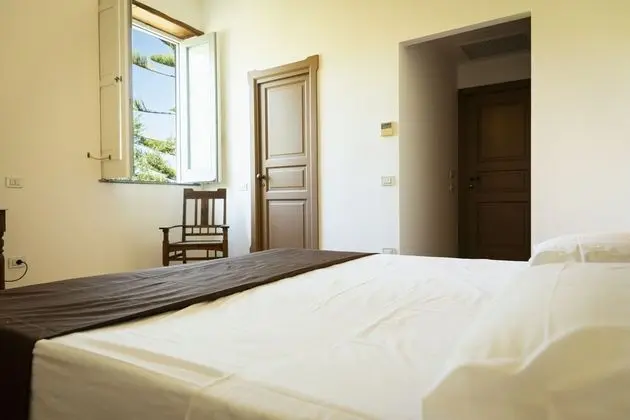 Villa Puolo - With Private Sea Access - Oda
