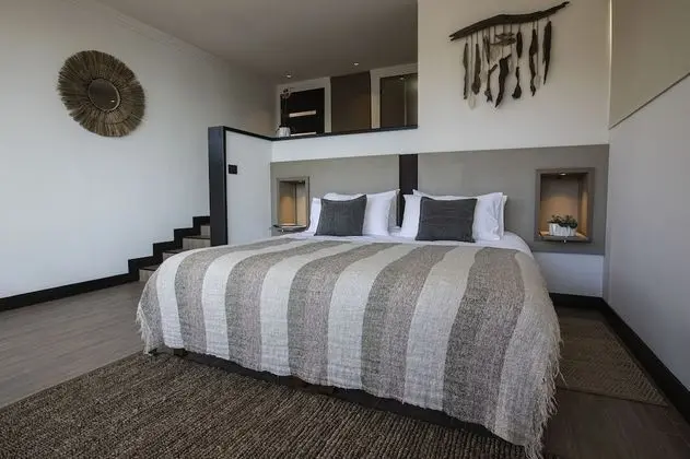 Hotel Pura Lodge - Oda