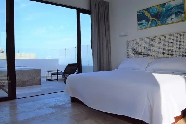 Pura Playa 501 by Riviera Rentals - Oda