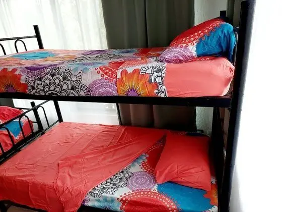 Pura Vida Hostel Manuel Antonio - Oda